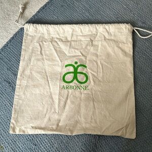 Arbonne cinch bag
